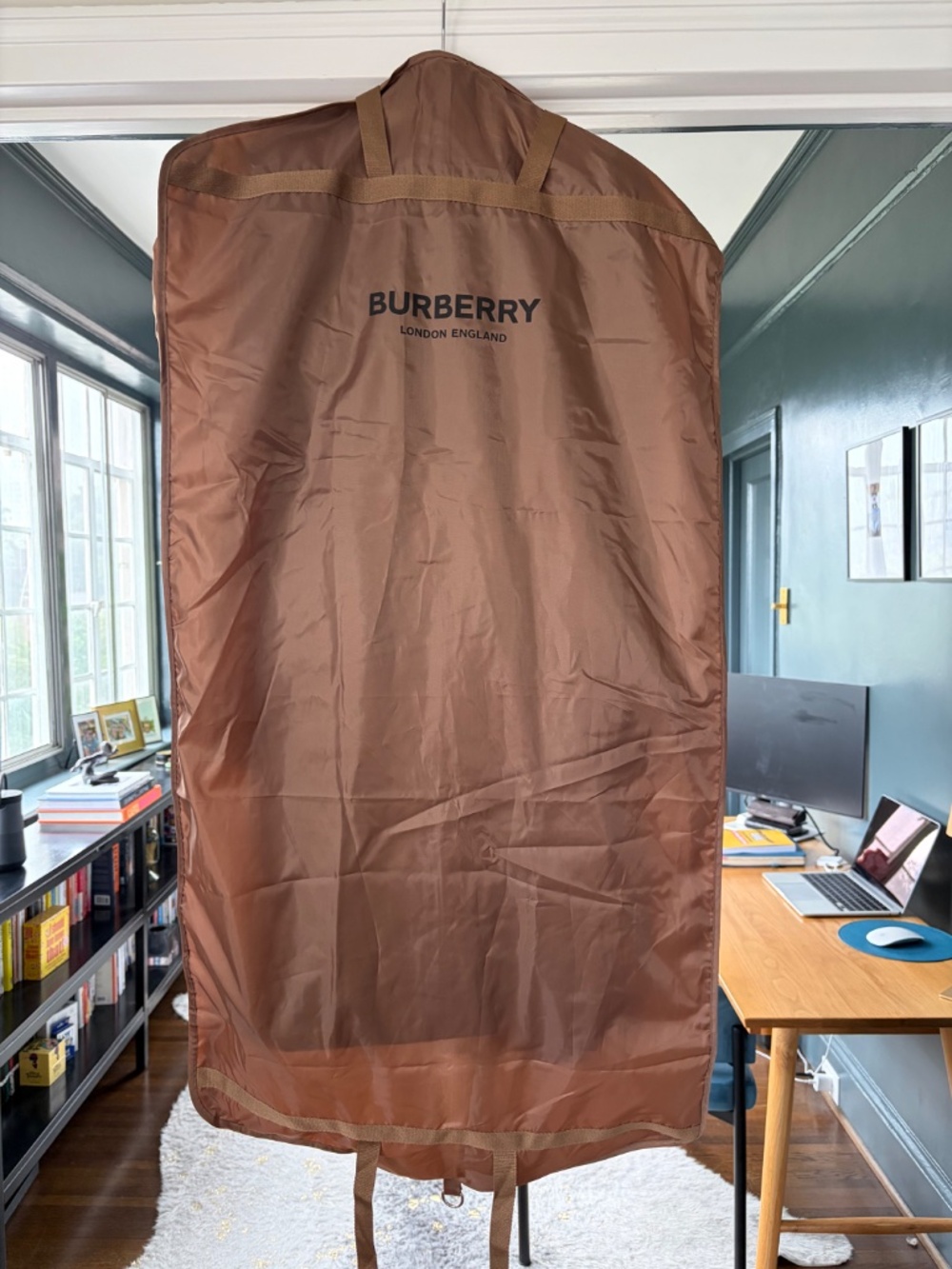 Burberry Kensington Mid Life Length Trench Coat - Picture 4 of 6